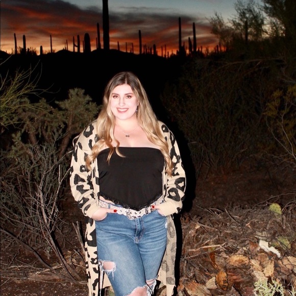 Meet your Posher, Melissa - Picture 1 of 1